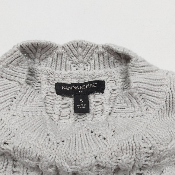 Banana Republic Knit Sweater - Picture 2 of 3